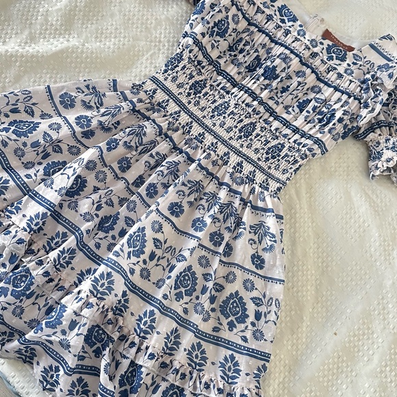 JessaKae Blue and White Floral Midi Dress - Picture 4 of 8